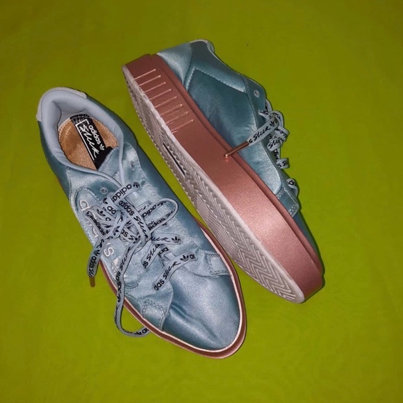 Spring 2021 Adidas Sleek Collection - Satiny Blue with a Rose Gold sole.